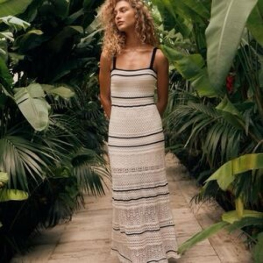 Abercrombie and Fitch AF Cream black Crochet Maxi Dress stripe M nwot beach